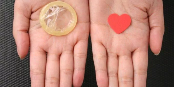lây nhiễm HIV