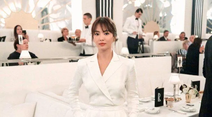 song hye kyo xuất hiện sau li hôn