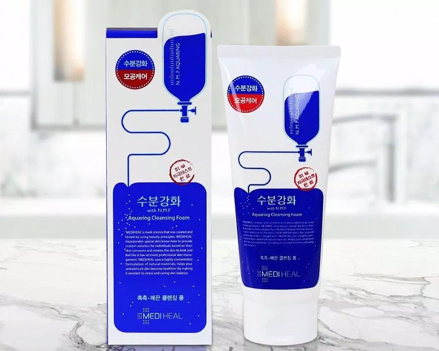 sữa rửa mặt cấp ẩm Mediheal N.M.F Aquaring Cleansing Foam 