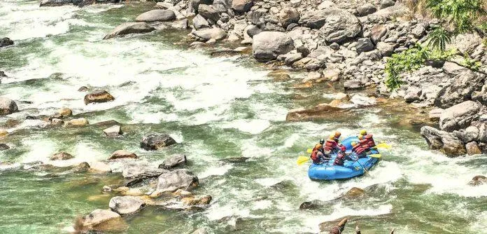 165 5 điều tuyệt vời nên làm khi đi du lịch Kathmandu ở Nepal mới nhất 17 Trishuli-Sông-Đi bè-Cực-Thể thao-Đi bộ-ở-Kathmandu-Nepal