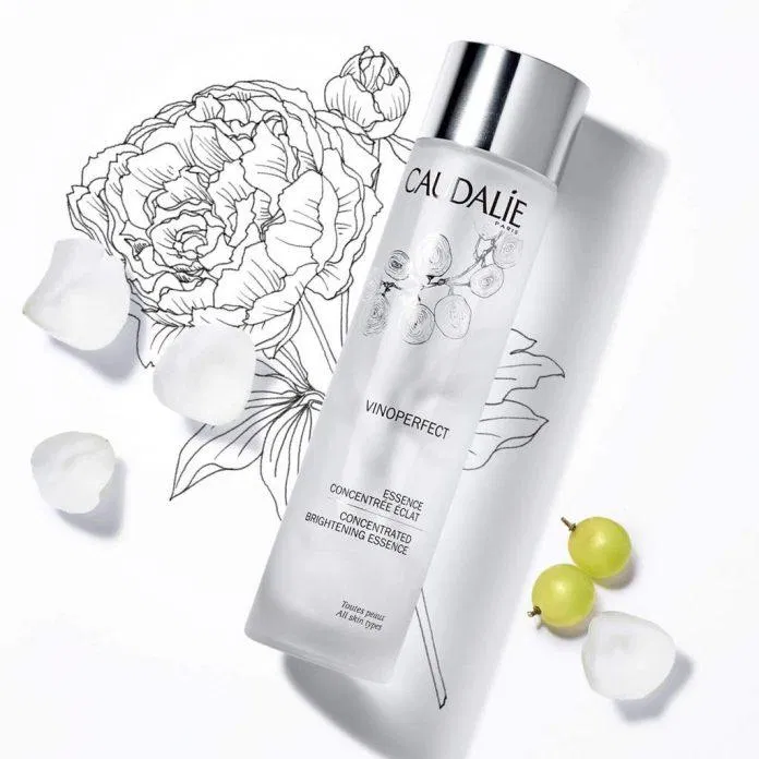 làm đẹp Essence từ hãng Caudalie chứa chiết xuất nho giúp làm dịu, giữ ẩm và làm da trắng sáng. (Nguồn: Internet)