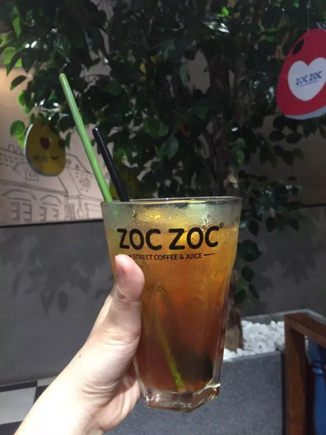 (Nguồn: Fanpage Zoc Zoc - Street Coffee & Juice) zoc zoc cà phê