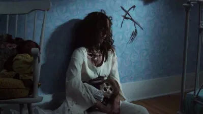 Janice cũng là Annabelle đã tự sát sau khi giết cha mẹ nuôi