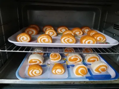 Bánh bao gấc