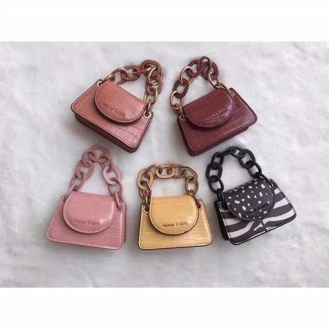 croc-effect-chunky-chain-handle-mini-bag