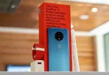 Phụ kiện đi kèm OnePlus 7T khá đầy đủ và đẹp. Ảnh: internet