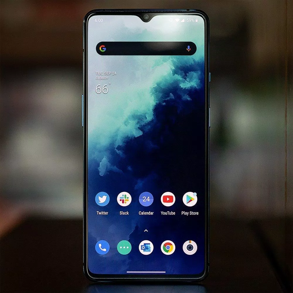 oneplus 7t Màn hình hiển thị xuất sắc của OnePlus 7T. Ảnh: internet