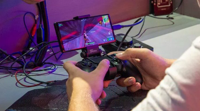 sony Khả năng chơi game của Xperia 5. Ảnh: internet