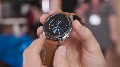 smartwatch Chỉ có một số thay đổi nhỏ bên ngoài của Huawei Watch GT 2. Ảnh: internet