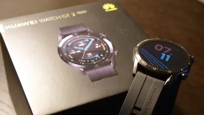 smartwatch Huawei Watch GT 2 có nhiều kích thước khác nhau. Ảnh: internet