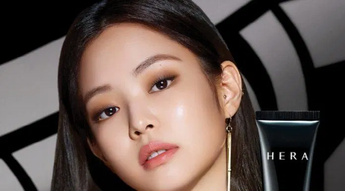 hera-black-foundation