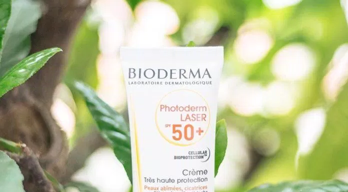 kem chống nắng Bioderma Photoderm Laser Cream SPF50+