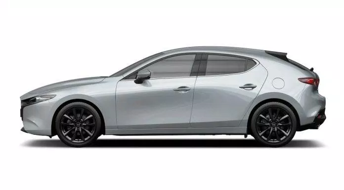 Mazda 3 2020 phiên bản màu bạc. Ảnh: internet