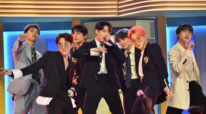BXH giá trị thương hiệu idolgroup tháng 10/2019: BTS tiếp tục xưng vương, (G)I-DLE bức phá với vị trí thứ 2.