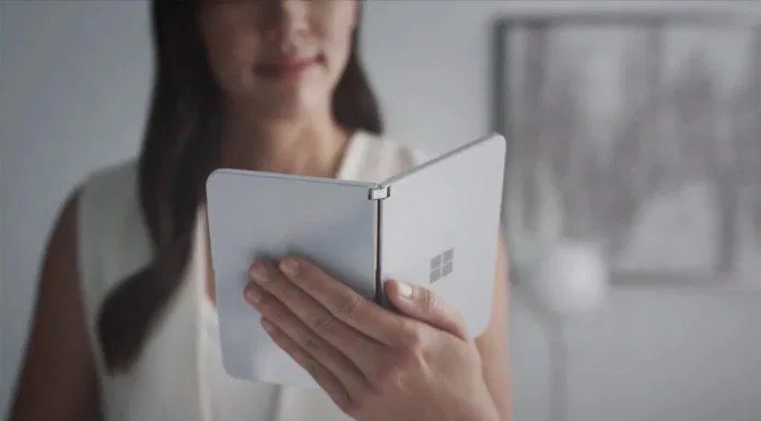 surface duo Surface Duo sẽ là đối thủ lớn của Galaxy Fold. Ảnh: internet