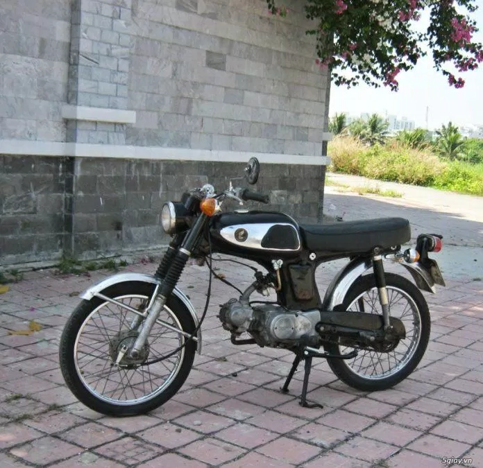xe Honda 67 đã trở thành một chiếc xe máy huyền thoại trong lòng nhiều người. Ảnh: internet