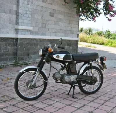 xe Honda 67 đã trở thành một chiếc xe máy huyền thoại trong lòng nhiều người. Ảnh: internet