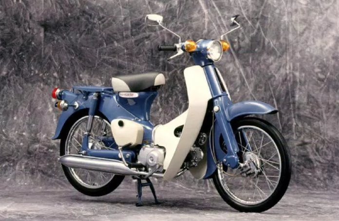 xe Honda Super Cub cũng là một chiếc xe máy cổ rất đáng giá. Ảnh: internet