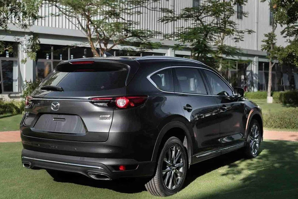 xe Phần đuôi xe của CX-8 tạo nên sự tinh tế và sang trọng lên rất nhiều. Ảnh: interrnet
