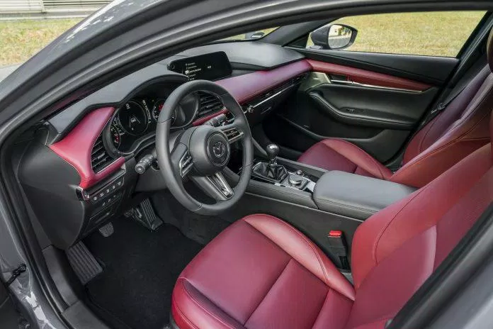 mazda 3 Ghế của Mazda 3 cho cảm giác ngồi thoải mái. Ảnh: internet