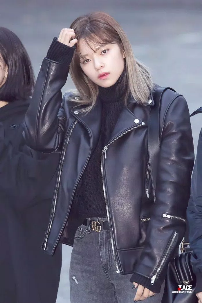 Jeongyeon (TWICE)
