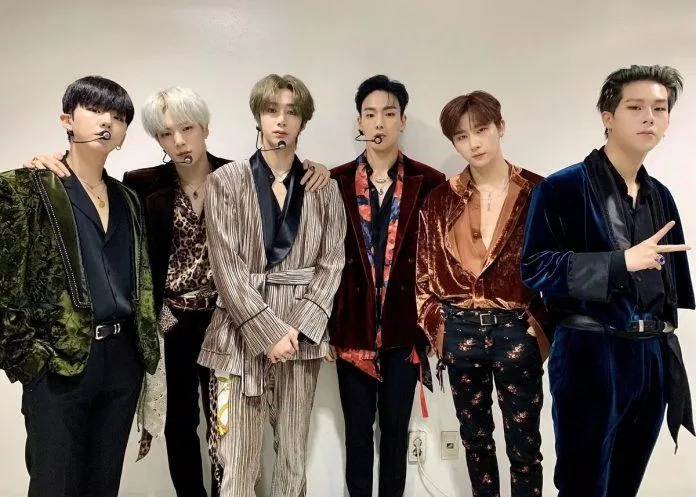 MONSTA X