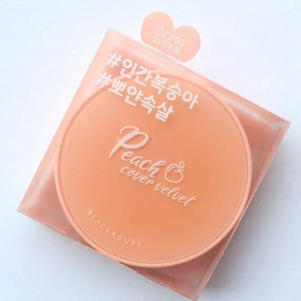 Bao bì hộp giấy của phấn nước trái đào Black Rouge Peach Cover Velvet Cushion. (nguồn: Internet)