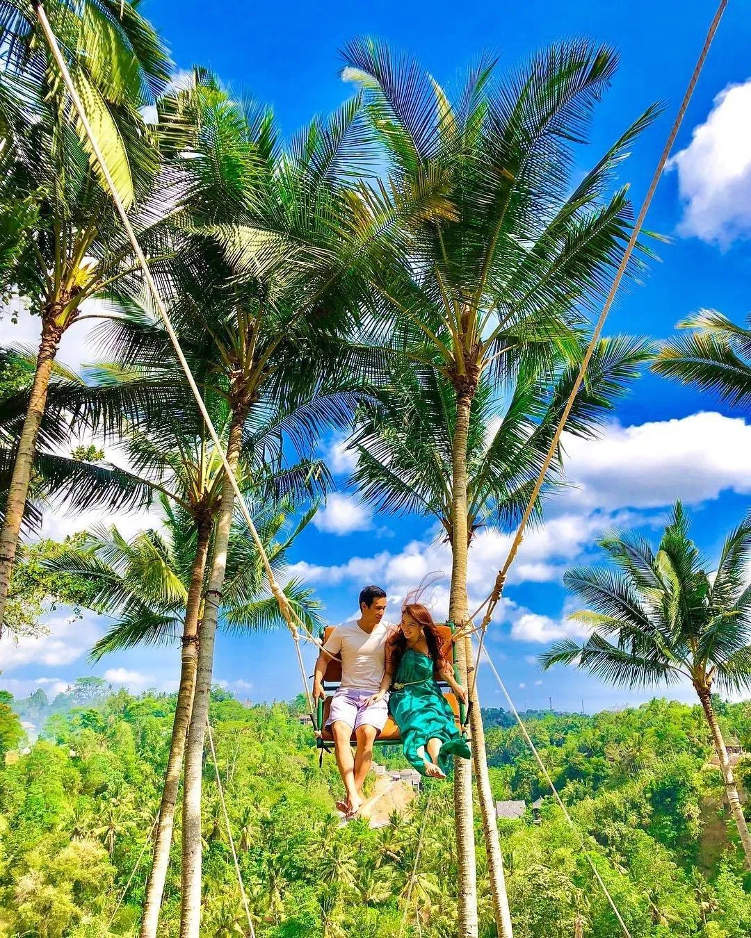 Chụp ảnh thật nghệ với Bali Swing
