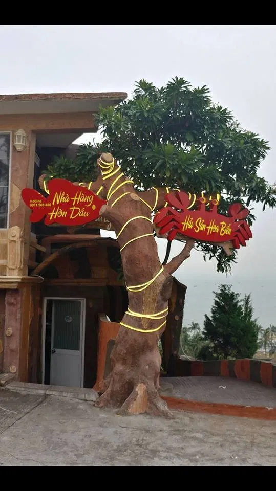 Nhà hàng hải sản Hoa Biển Nhà hàng hải sản Hoa Biển (nguồn: BlogAnChoi)