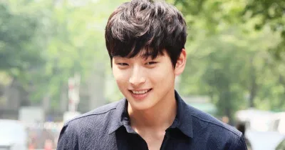 Jinwoon - chàng idol hoàn hảo