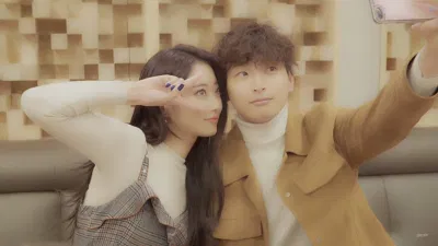 Jinwoon đang có mối tình đẹp với Kyungri (9MUSES)