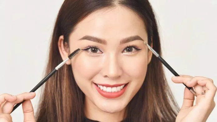 Bạn nên kẻ thay vì tỉa lông mày để có thể thay đổi nhiều kiểu dáng khác nhau. (Nguồn: internet).