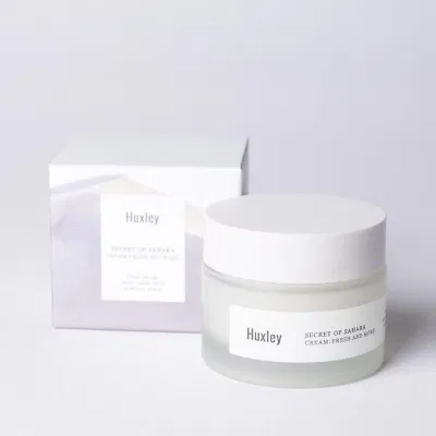Kem dưỡng ẩm dạng gel Huxley Secret Of Sahara Fresh and More Cream (ảnh: Internet)