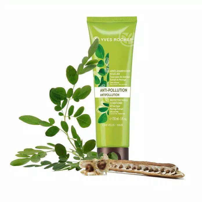 Dầu xả Yves Rocher Anti-Pollution Protective Shield Conditioner có thành phần chính là lá chùm ngây với nhiều công dụng làm đẹp tuyệt vời cho tóc. (nguồn: Internet)