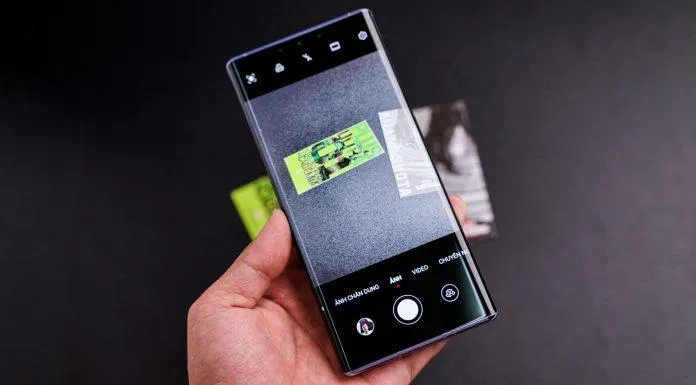 Ảnh chụp từ camera điện thoại Mate 30 Pro