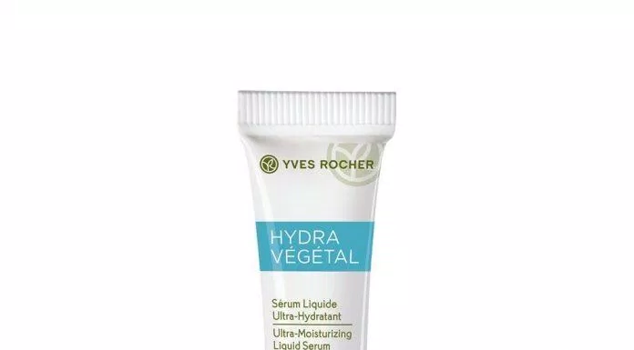 Yves Rocher Mini Ultra Moisturizing Liquid Serum 5ml có chiết xuất lành tính từ thiên nhiên, cấp ẩm cho làn da một cách an toàn