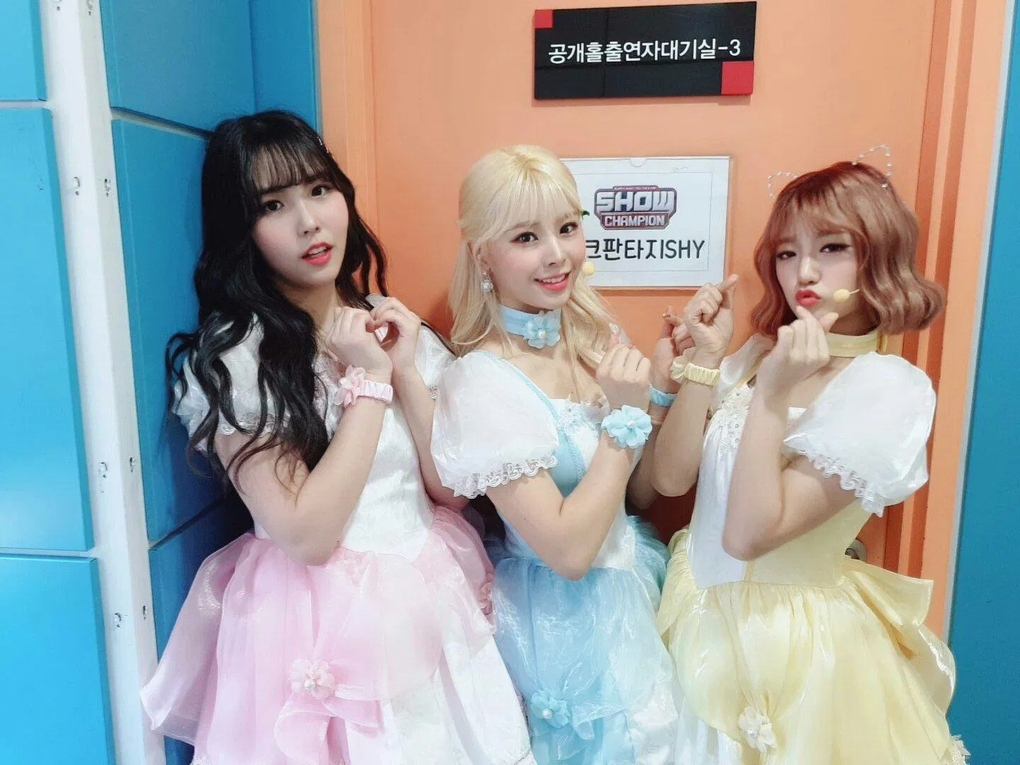 PinkFantasy SHY
