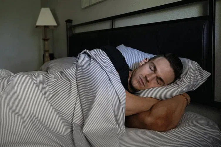 Quá tải trong tập luyện.