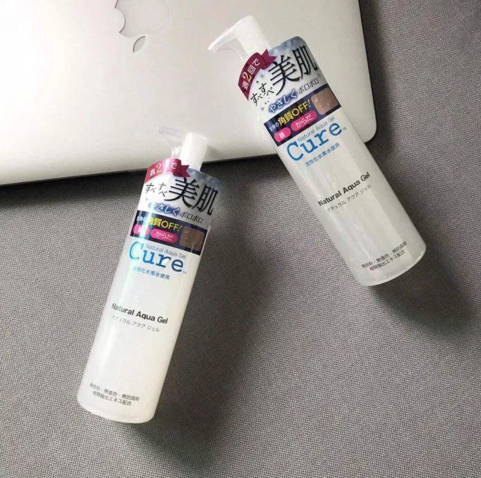 Mình đã không thể sử dụng bất kỳ sản phẩm tẩy tế bào chết nào khác từ khi có gel tẩy da chết Cure. (Ảnh: Internet)