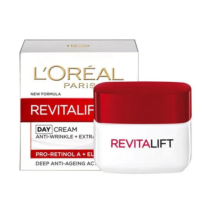 Review kem dưỡng da ban ngày Loreal Revitalift Day Cream SPF23 PA++: Chống lão hóa, săn chắc da BlogAnChoi Camila Cabello cấp ẩm chuyên sâu chăm sóc da tại nhà chống lão hoá chống lão hóa tại nhà giá thành bình dân kem dưỡng kem dưỡng ban ngày kem dưỡng bình dân kem dưỡng chống lão hóa kem dưỡng da kem dưỡng da loreal kem dưỡng da loreal ban ngày kem dưỡng loreal kem dưỡng loreal 50ml kem dưỡng loreal ban ngày kem dưỡng loreal ban ngày có tốt không? kem dưỡng pháp LOréal loreal day cream loreal revitalift làm đẹp nâng cơ da ngừa lão hóa review mỹ phẩm săn chắc da thương hiệu mỹ phẩm pháp trị nhăn da