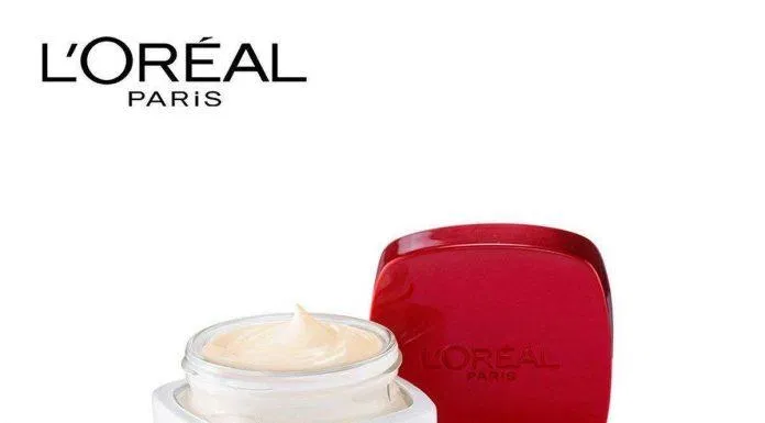 Review kem dưỡng da ban ngày Loreal Revitalift Day Cream SPF23 PA++: Chống lão hóa, săn chắc da BlogAnChoi Camila Cabello cấp ẩm chuyên sâu chăm sóc da tại nhà chống lão hoá chống lão hóa tại nhà giá thành bình dân kem dưỡng kem dưỡng ban ngày kem dưỡng bình dân kem dưỡng chống lão hóa kem dưỡng da kem dưỡng da loreal kem dưỡng da loreal ban ngày kem dưỡng loreal kem dưỡng loreal 50ml kem dưỡng loreal ban ngày kem dưỡng loreal ban ngày có tốt không? kem dưỡng pháp LOréal loreal day cream loreal revitalift làm đẹp nâng cơ da ngừa lão hóa review mỹ phẩm săn chắc da thương hiệu mỹ phẩm pháp trị nhăn da