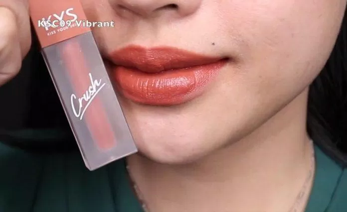 Màu nude này dịu dàng, dễ dùng hơn hẳn so với người anh em KSC06