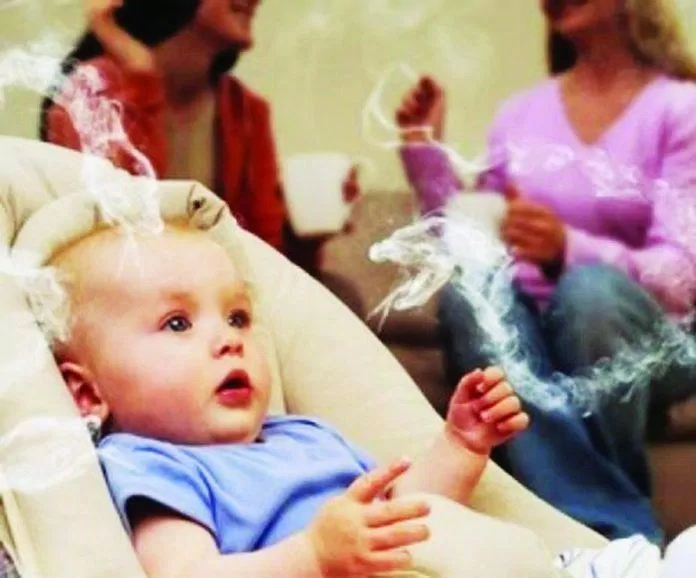 trẻ em hít khói thuốc thụ động