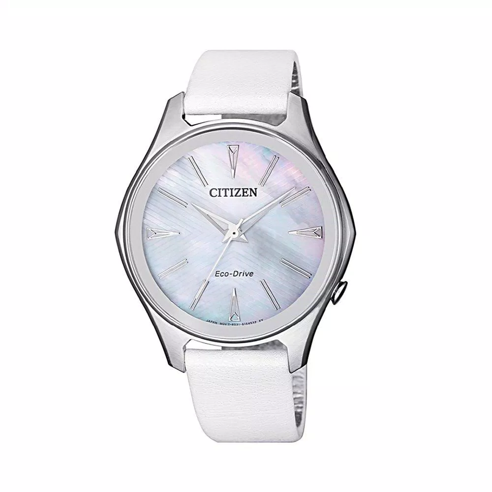 Citizen EM 0597 - 12D với vẻ đẹp hiện đại kết hợp với danh da màu trắng thanh lịch. (Nguồn: internet).