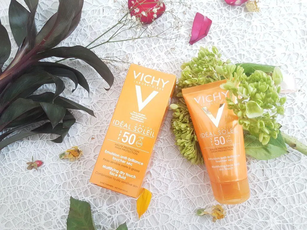 Kem chống nắng Vichy phù hợp cho những nàng có làn da dầu, nhạy cảm. (nguồn ảnh: internet.) Kem chống nắng Vichy phù hợp cho những nàng có làn da dầu, nhạy cảm. (nguồn ảnh: internet.)