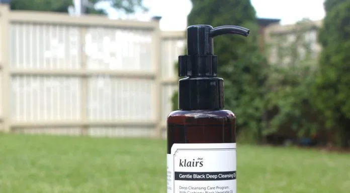 dầu tẩy trang Klairs Gentle Black Deep Cleansing Oil