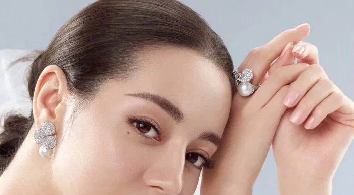 Địch Lệ Nhiệt Ba