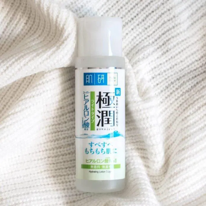 Toner Hada Labo Gokujyun Super Hyaluronic Acid Lotion khẳng định chất lượng của mình với số lượng bán ra cực lớn: 4 giây lại có một sản phẩm được bán. (Nguồn: Internet). 