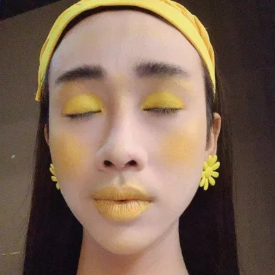 Còn đây là mình khi makeup sương sương (Nguồn: Internet)