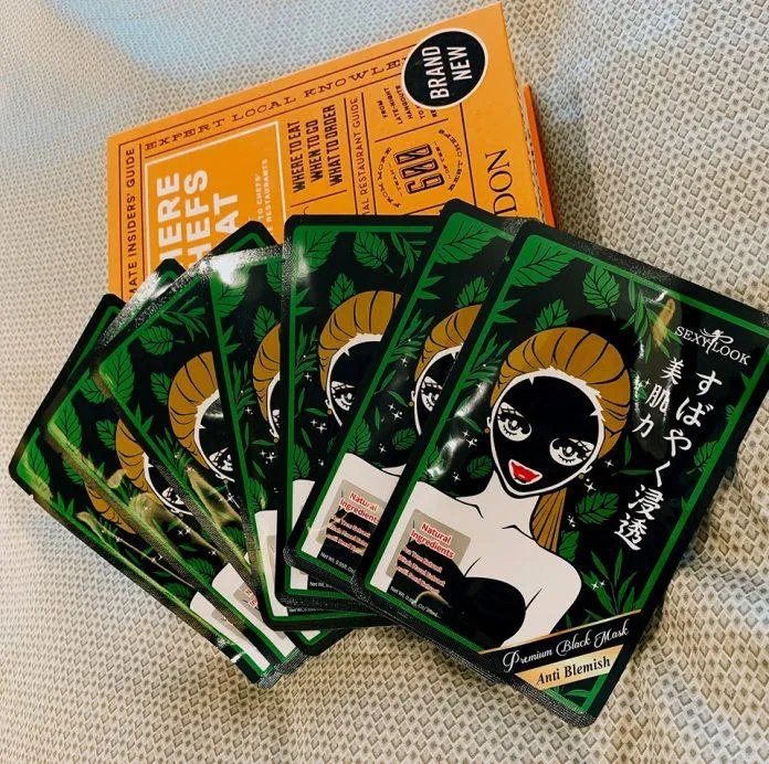 Từng gói mặt nạ nhỏ gọn, tiện lợi để mang theo bên người